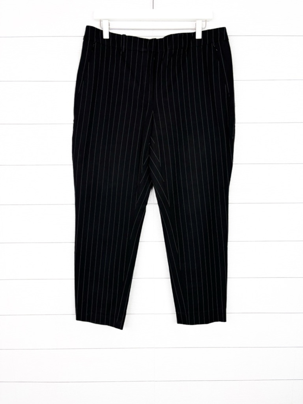 White House Black Market Slim Ankle Black Pinstripe Trousers Pant 12